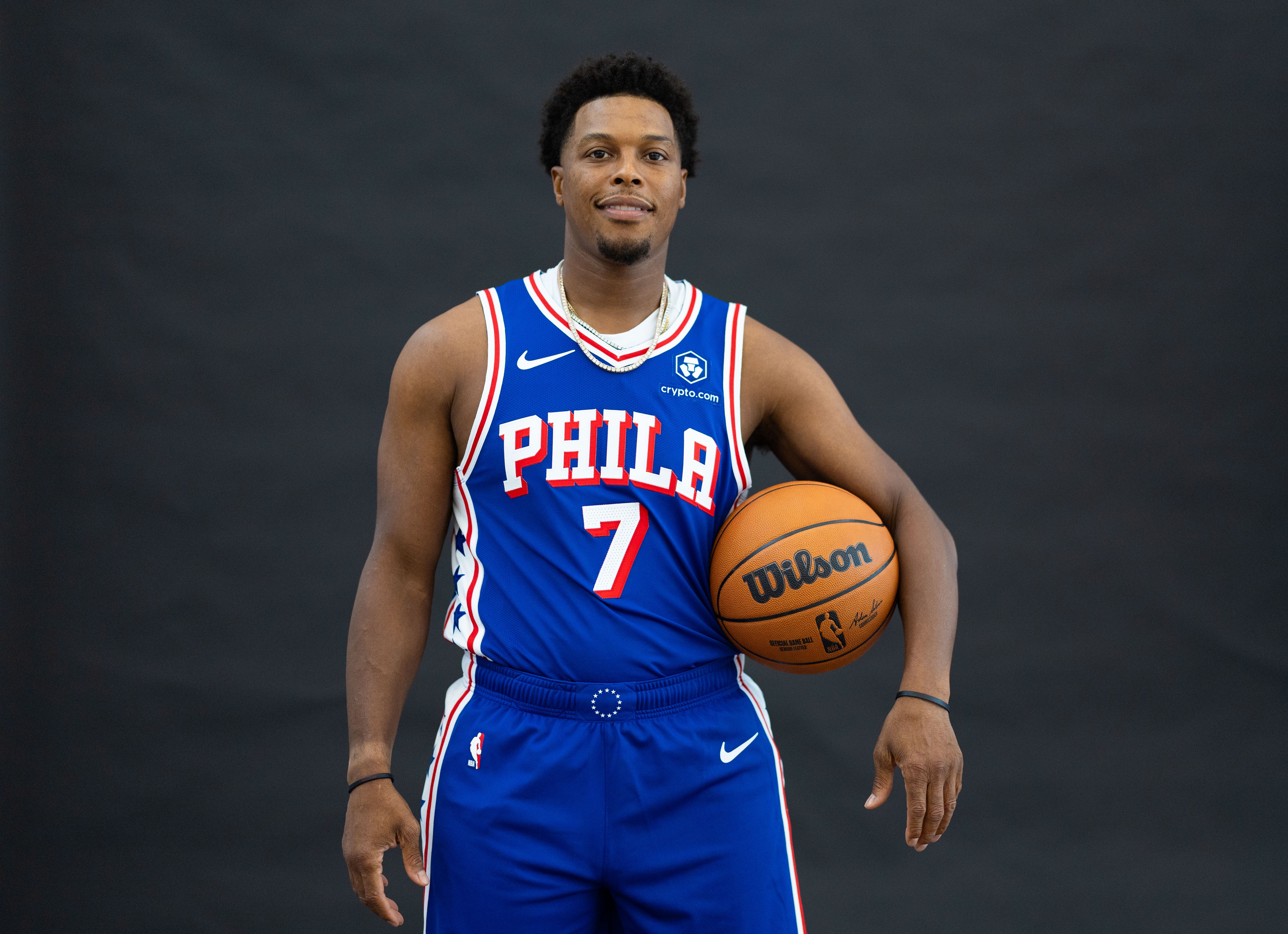 直播-埃奇库姆：猛龙仍然爱着洛瑞 他离开时球迷没任何不满