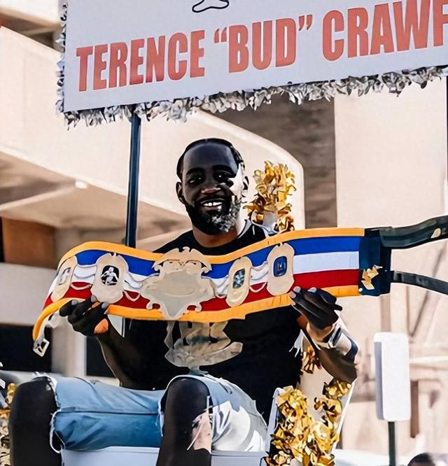 澳客-克劳福德巅峰退役藏真相：野望不敌健康，拳坛暗流值得警惕|特伦斯·克劳福德|金腰带|贾尼贝克·阿里姆哈努利|级别|药检_新浪体育_新浪新闻